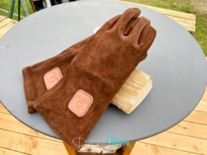Read more about the article OFYR GLOVES – Wenn der Osterhase OFYR Fan ist